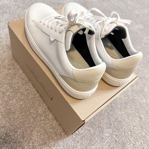 Brand new Vessi water proof sneakers. Us size 8